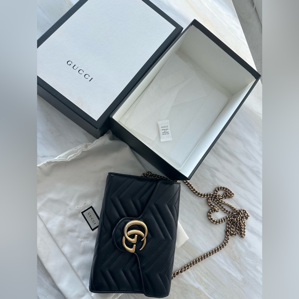 Gucci Marmont Wallet on a Chain Black